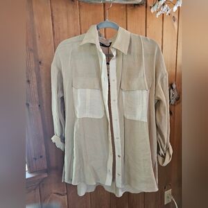 Zara Women's Beige Button-Up Shirt